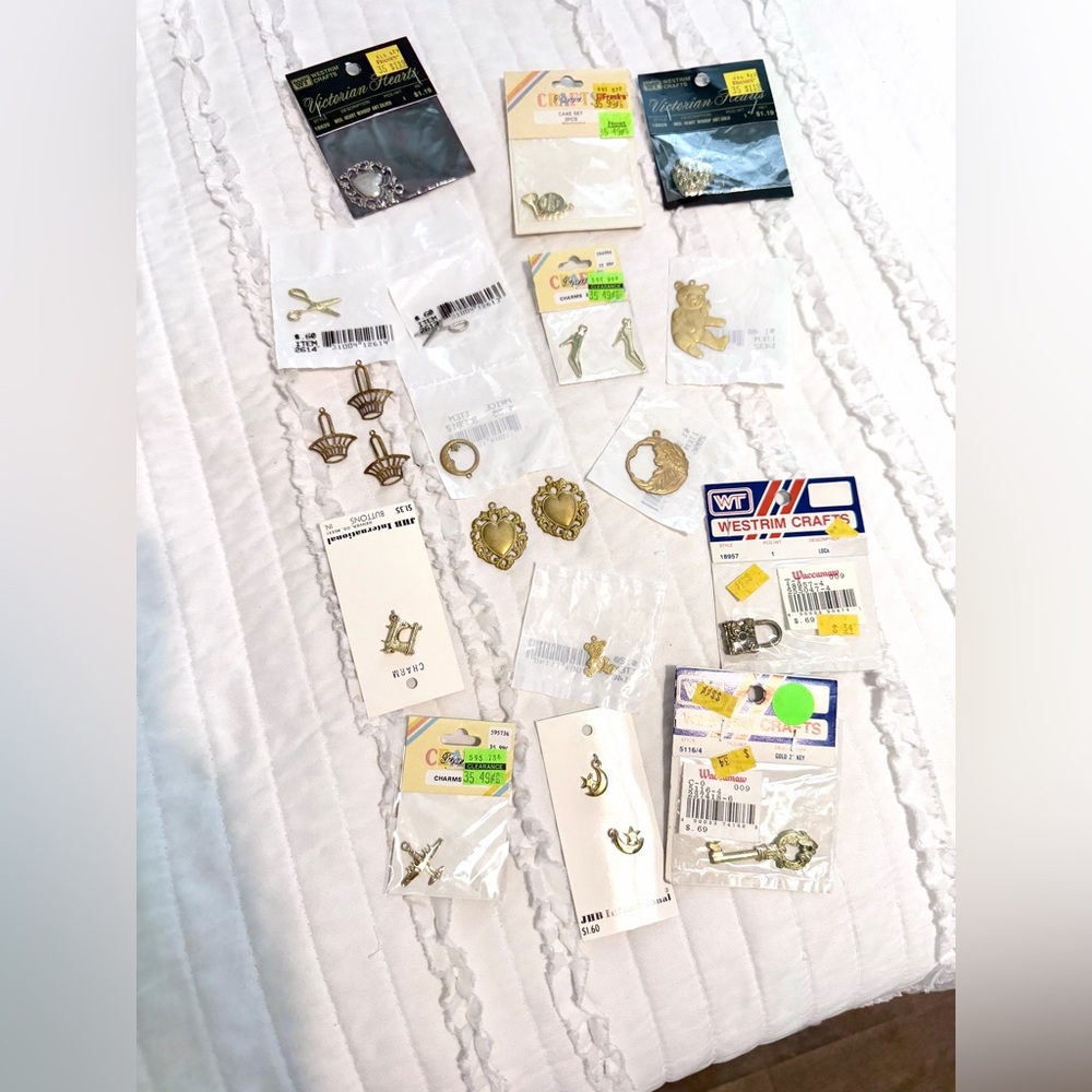 Vintage Lot Of Charms JHB Westrim Crafts Sewing Bears Hearts Cottage Eclectic